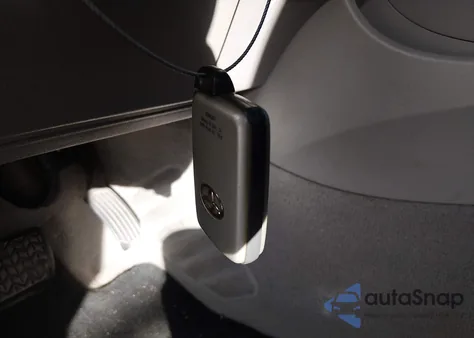 2009 Toyota Camry Hybrid из США, поврежденный, VIN 4T1BB46KX9U070206